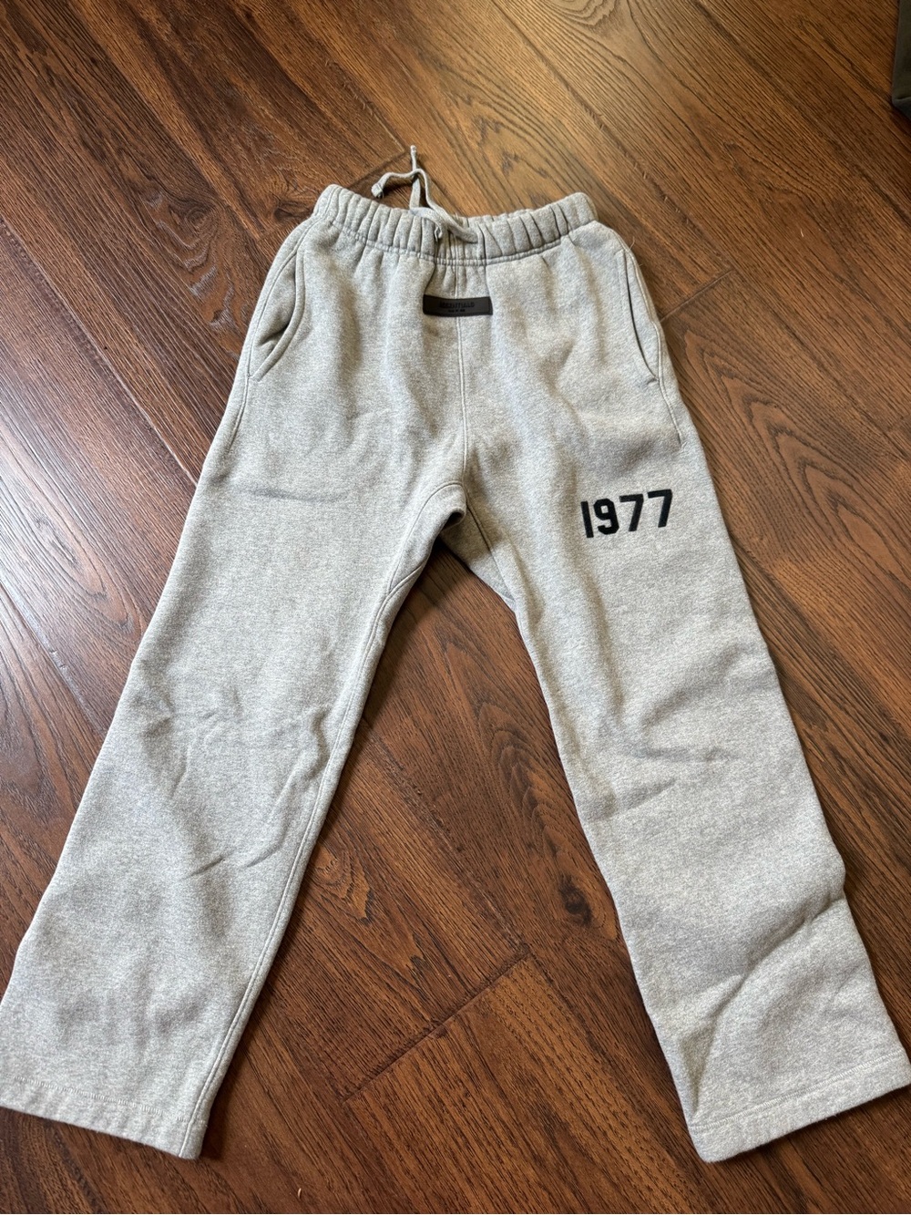 Essentials Kids Light Gray Sweatpants with 1977 Detail